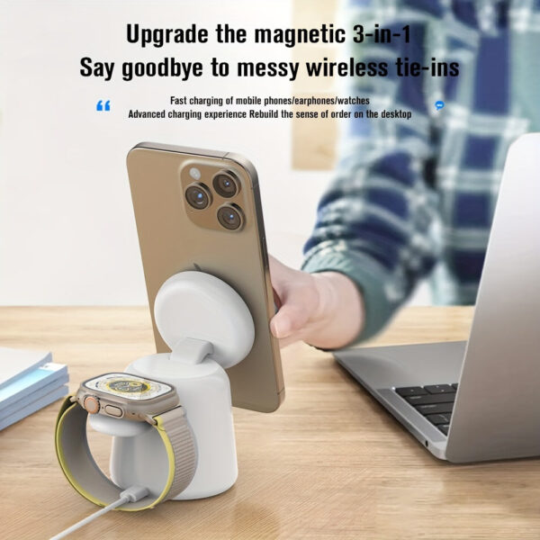 3-in-1 Magnetic Foldable Wireless Charger -- MotPoet